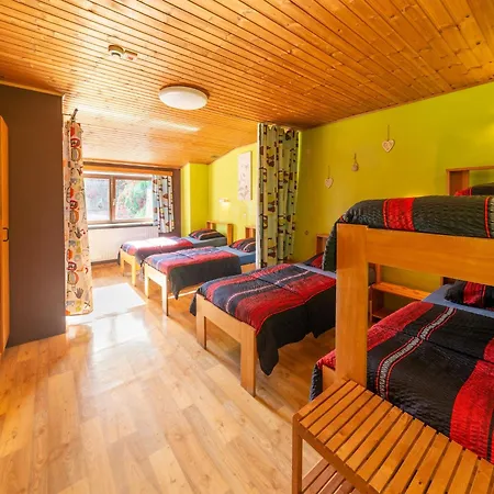 Vakantiehuis In With Garden *