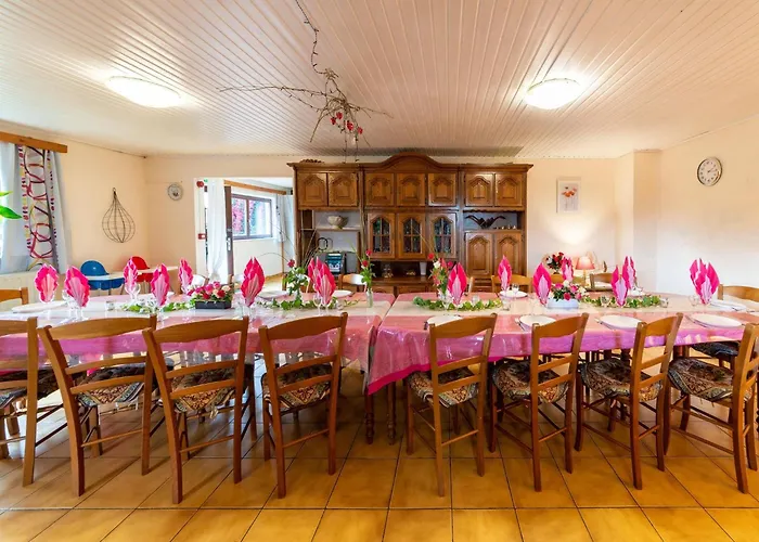 In With Garden Hébergement de vacances *