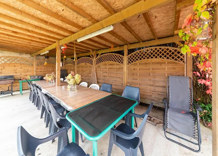 In With Garden * Montleban